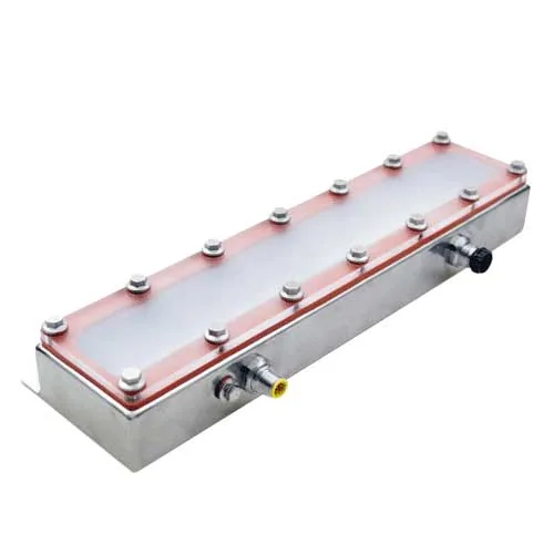 LW300 Linear Connect-a-Light Washdown