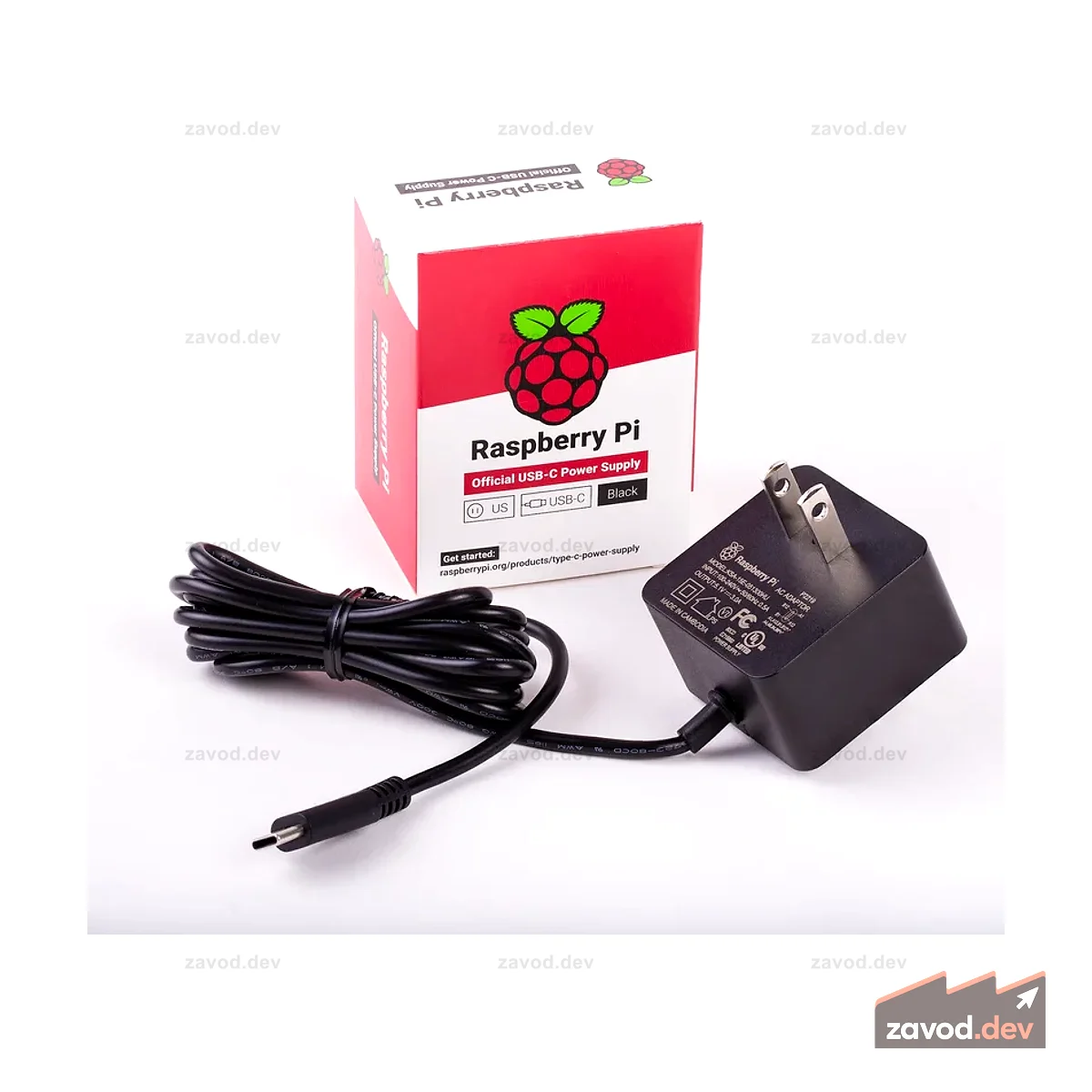 Блок питания Raspberry Pi 4 черного цвета
